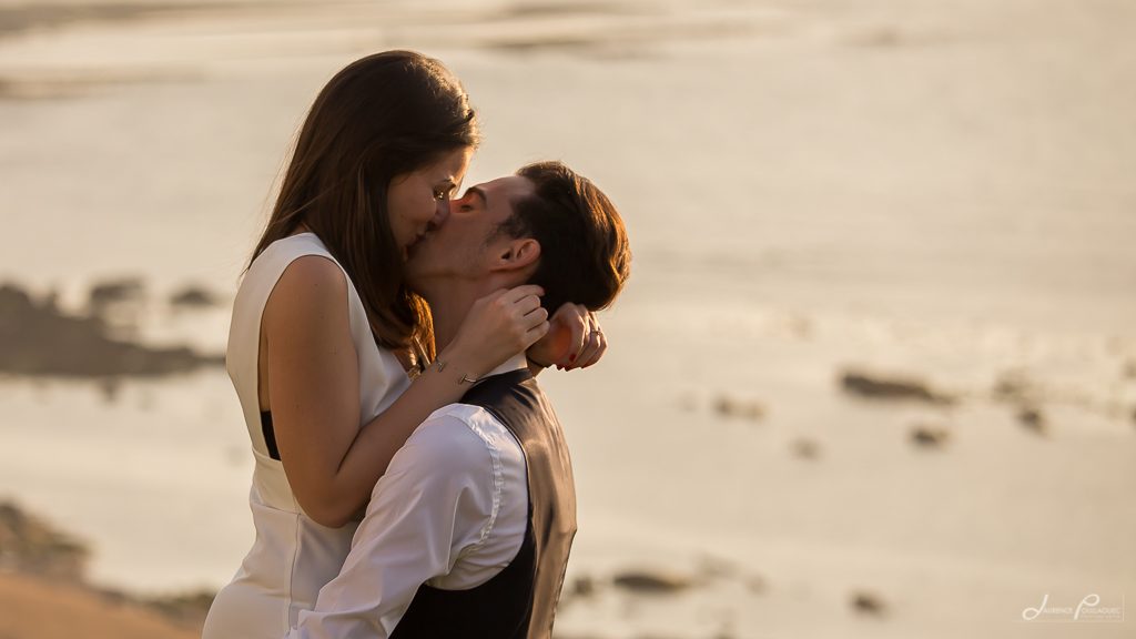 seance engagement couple photographe bidart mariage emak bakea