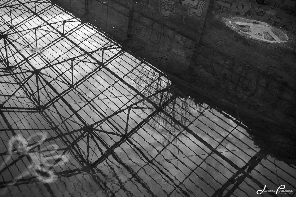 hangar-darwin-photographe-bordeaux-laurence-poullaouec reflet hangar caserne niel darwin bordeaux
