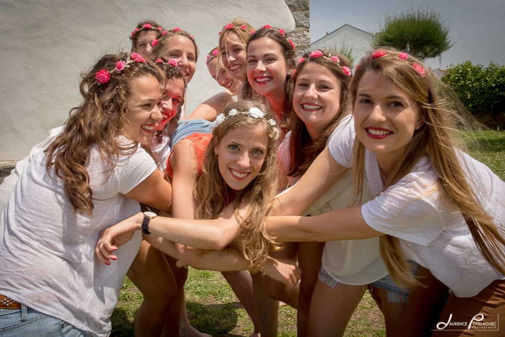 evjf-amies-rire-bidart-ocean-cote-basque evjf bidart