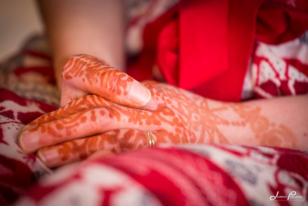 mariage-franco-indien-landes-detail-main-henne main henne mariage franco indien landes pays basque