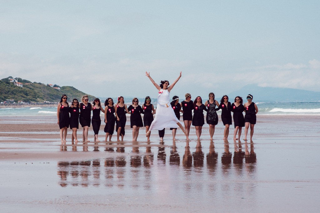evjf-plage-bidart photographe evjf pays basque