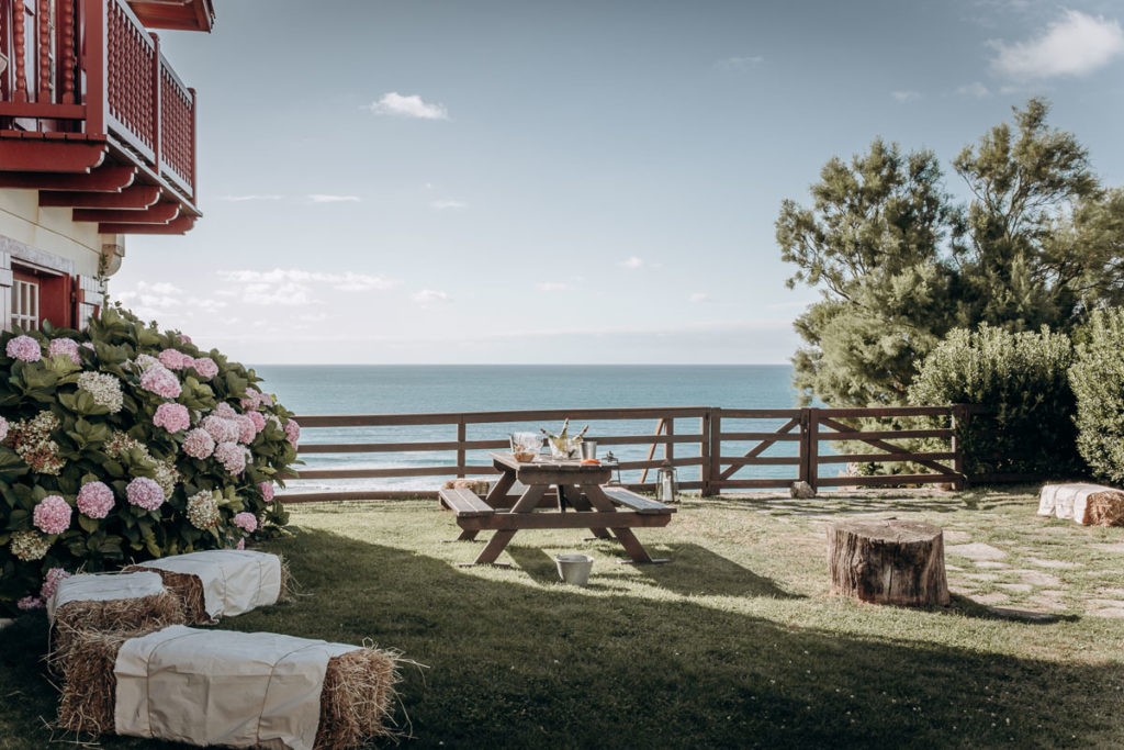 mariage au bord de l'ocean