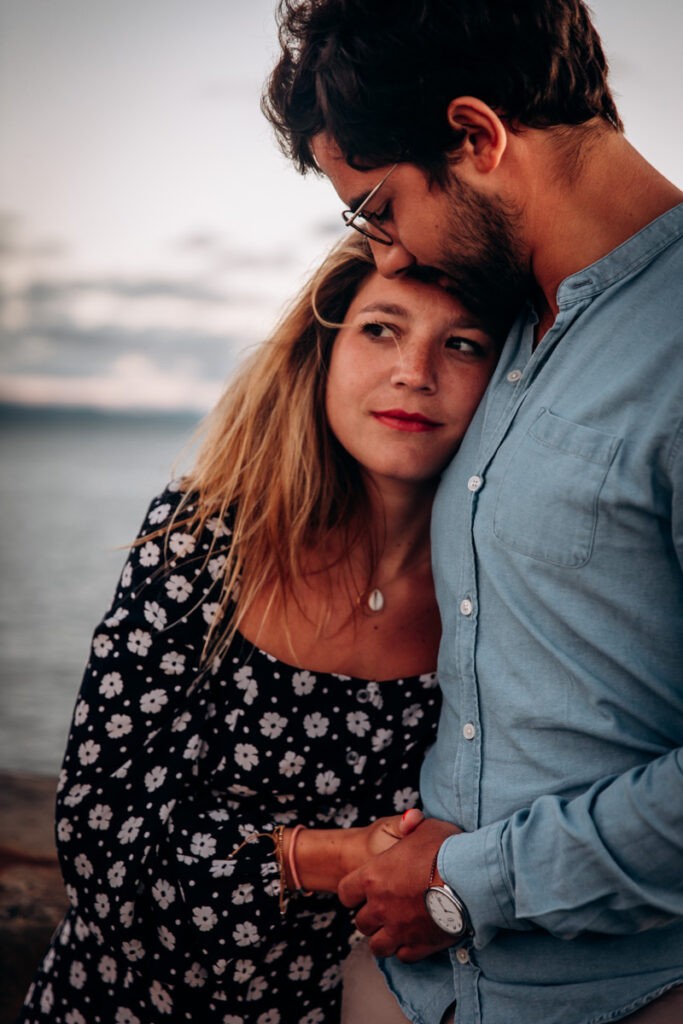 seance couple rocher de la vierge