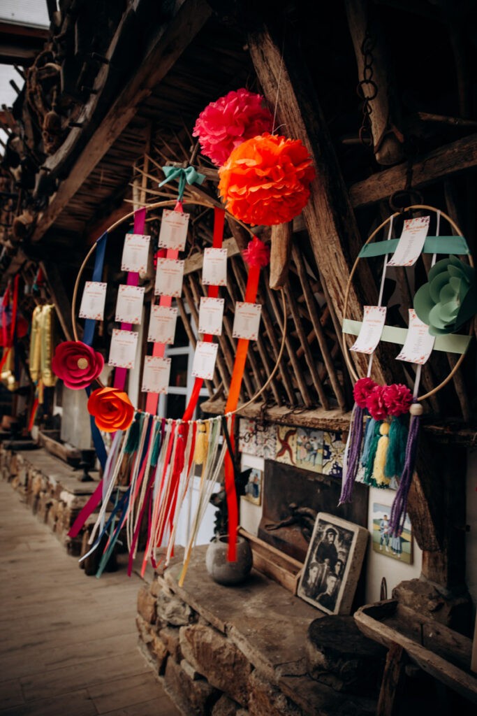 Mariage coloré et fleuri à la ferme inharria