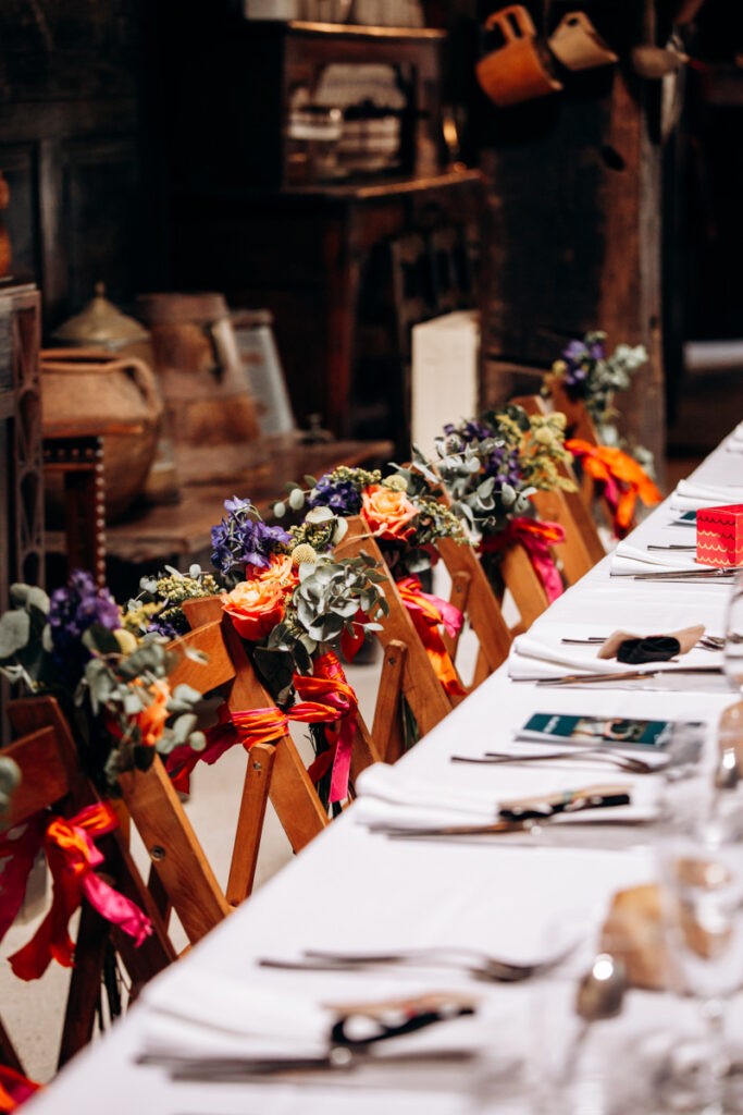 Mariage coloré et fleuri à la ferme inharria
