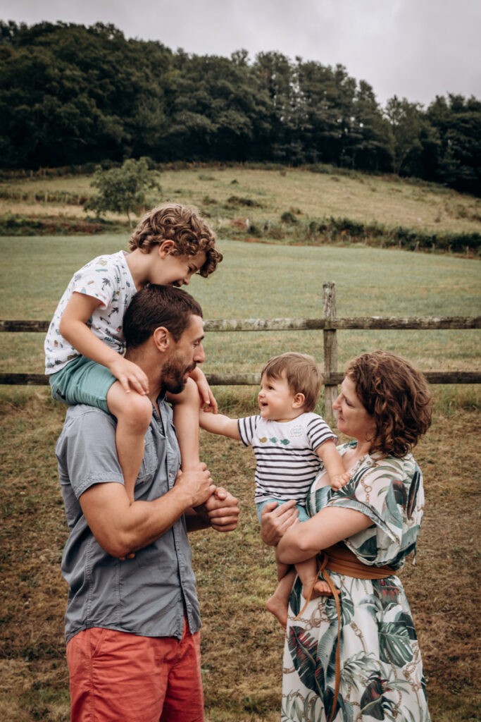 séance famille a saint esteben
