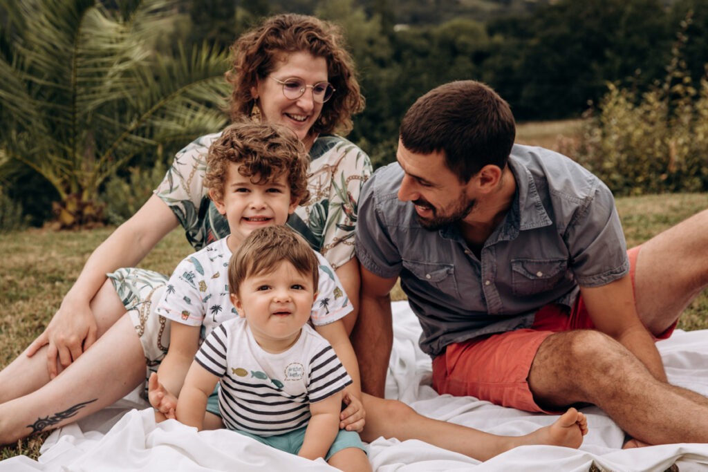 séance famille au pays basque