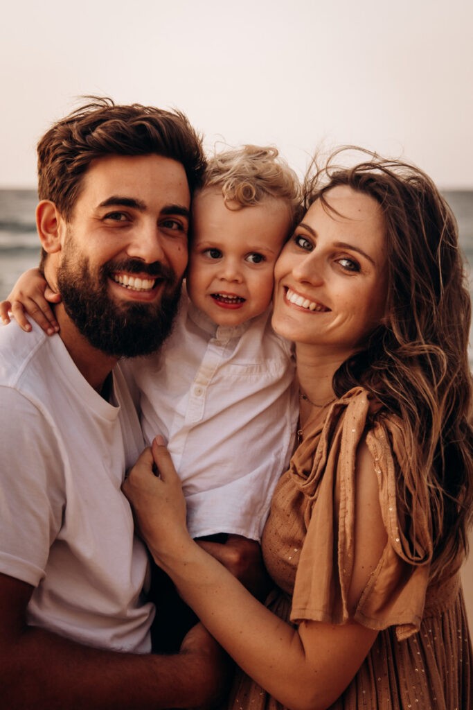 seance grossesse en famille en exterieur
