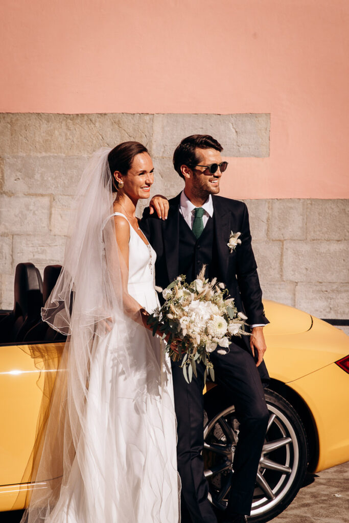 mariage biarritz photo de couple au fronton d'arcangues