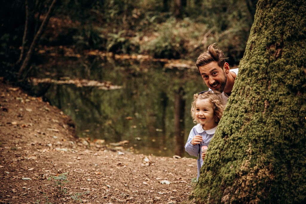 seance famille près d'une riviere