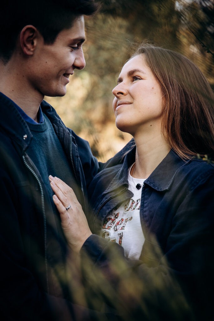 seance couple dans la foret des landes